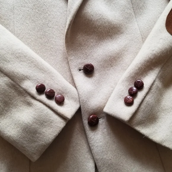 Vintage Pierre Cardin Blazer 38 - Picture 2 of 16